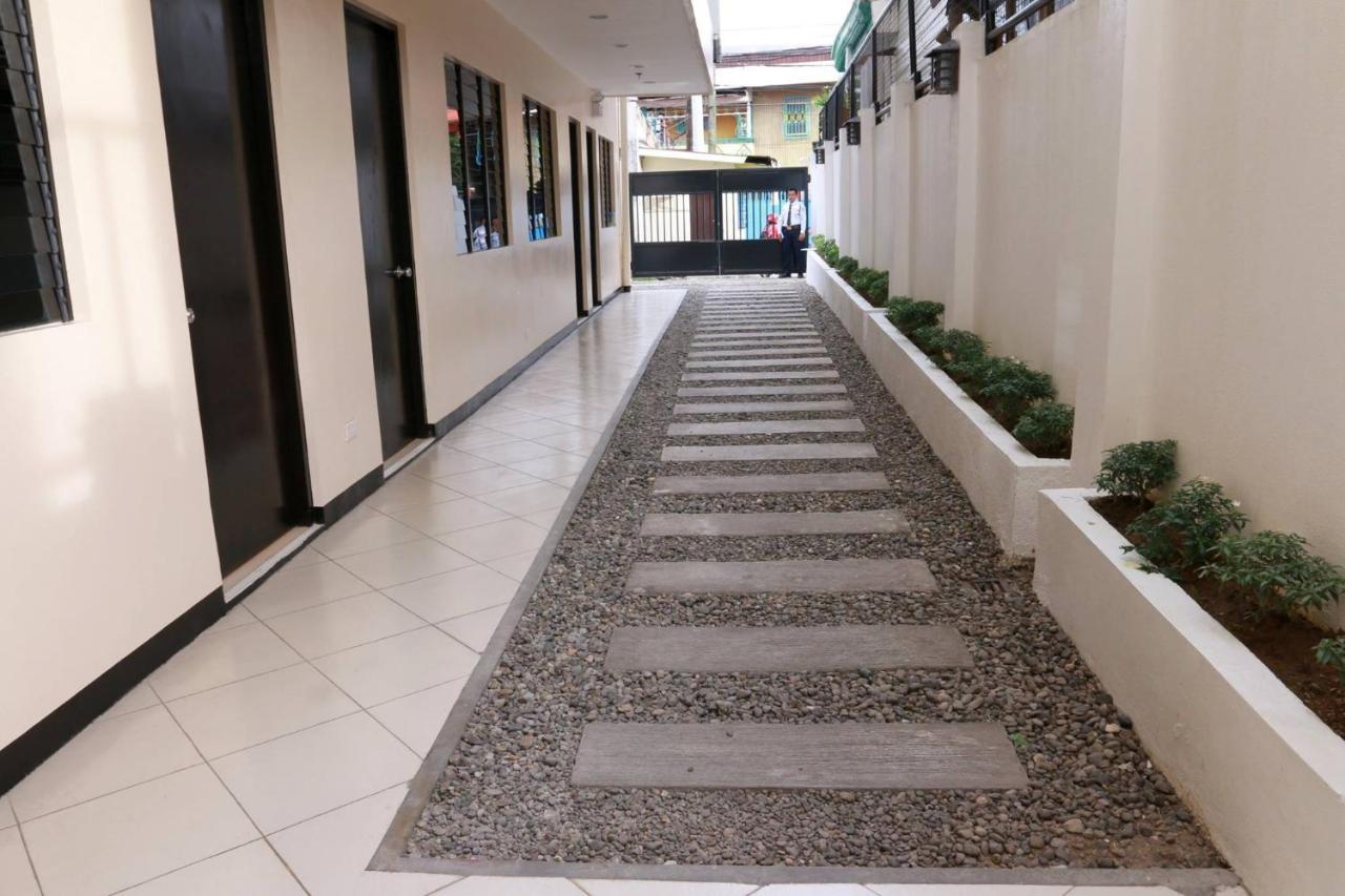 bahay-panuluyan Global 88 Apartelle